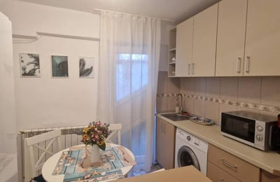 Location de confortables appartements de 2 pièces, 45 m², Faleza Nord, Constanța, Roumanie